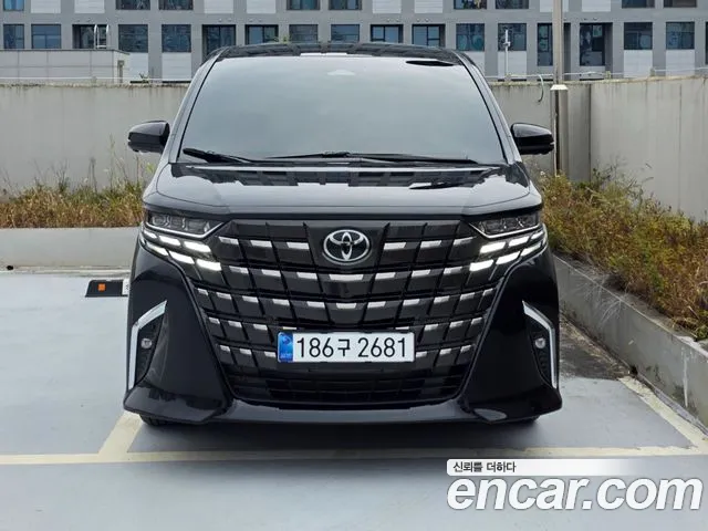 Toyota Alphard 2025 thumb 4