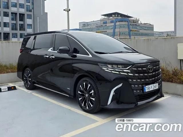 Toyota Alphard 2025 thumb 5