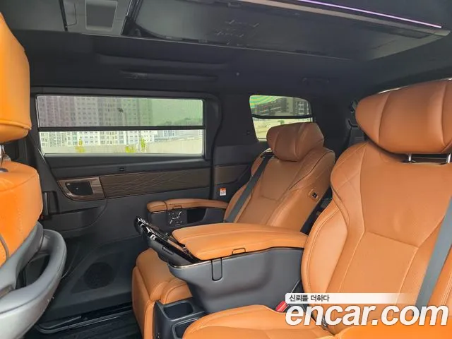 Toyota Alphard 2025 thumb 6