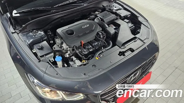 Hyundai Grandeur 2018 thumb 6