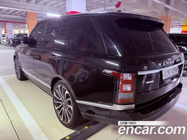 Land Rover Range Rover 2017 thumb 2