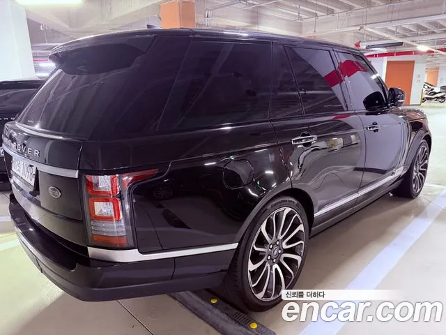 Land Rover Range Rover 2017 thumb 5