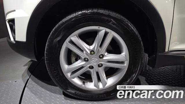 KG_Mobility_Ssangyong KORANDO 2014 thumb 5