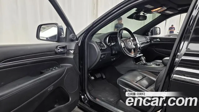 Jeep Cherokee 2021 thumb 10
