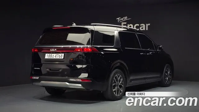 Kia Carnival 2022 thumb 2