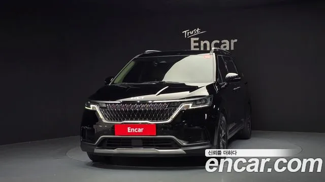 Kia Carnival 2022 thumb 3