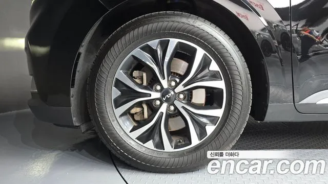 Kia Carnival 2022 thumb 5