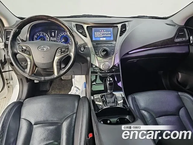 Hyundai Grandeur 2012 thumb 5
