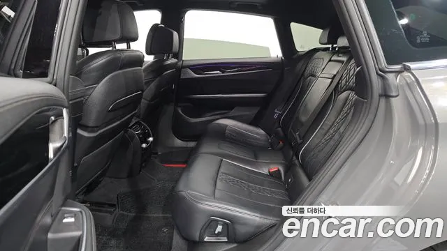 BMW Gran Turismo 2021 thumb 12