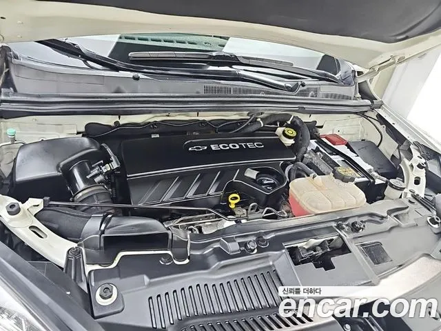 ChevroletGMDaewoo Tracker 2016 thumb 6