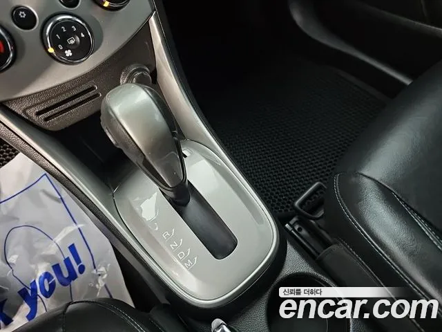ChevroletGMDaewoo Tracker 2016 thumb 8
