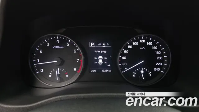 Hyundai Avante 2016 thumb 8