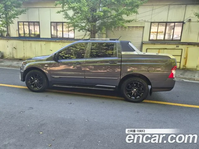KG_Mobility_Ssangyong KORANDO 2015 thumb 4