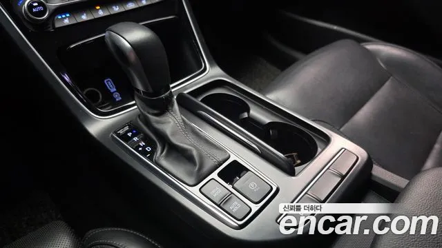 Hyundai Grandeur 2017 thumb 9