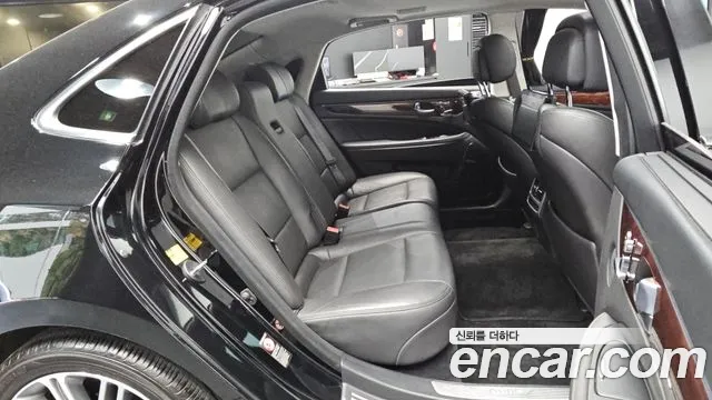 Hyundai Equus 2015 thumb 11