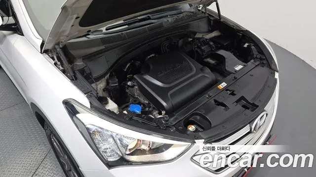 Hyundai Santa Fe 2013 thumb 6