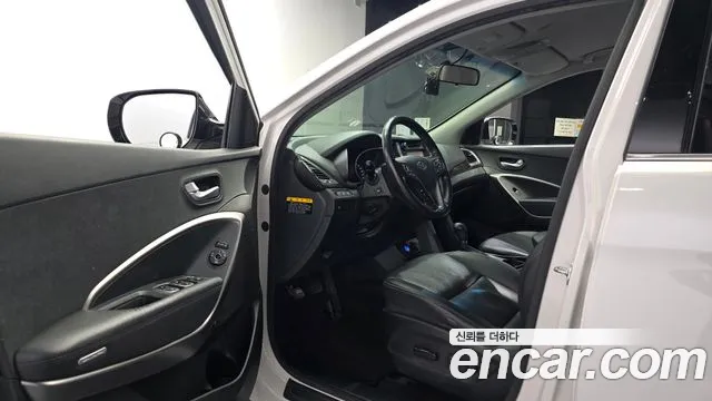 Hyundai Santa Fe 2013 thumb 10