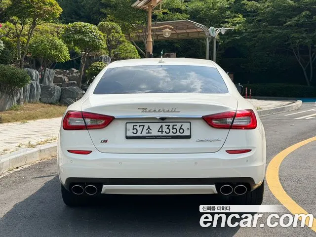 Maserati Quattroporte 2014 thumb 2