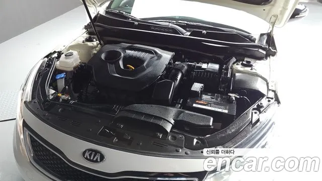 Kia K5 2013 thumb 6