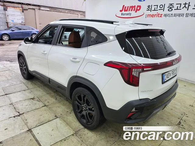 Kia Seltos 2023 thumb 4