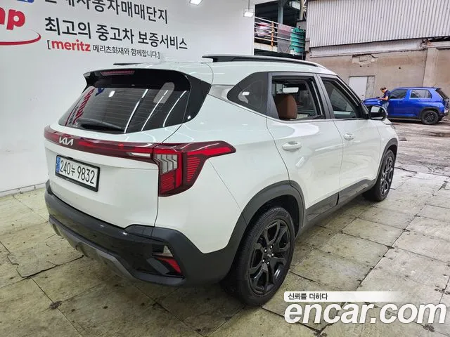 Kia Seltos 2023 thumb 6
