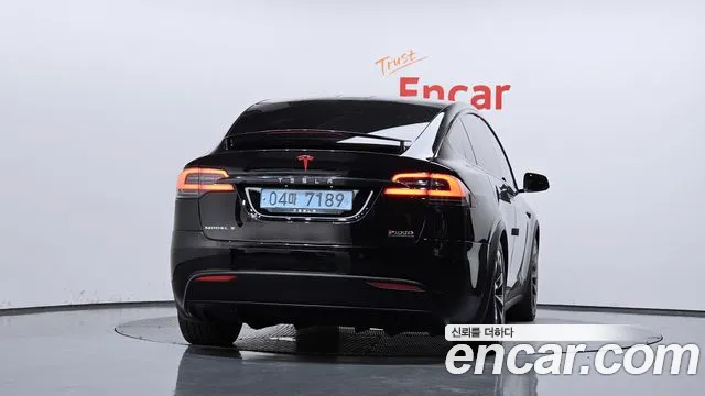 Tesla Model X 2019 thumb 4