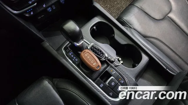 Hyundai Santa Fe 2020 thumb 9