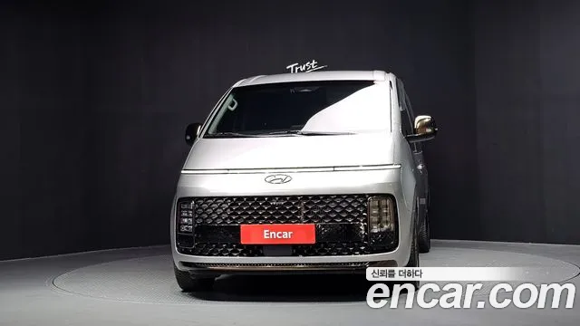 Hyundai Staria 2021 thumb 3