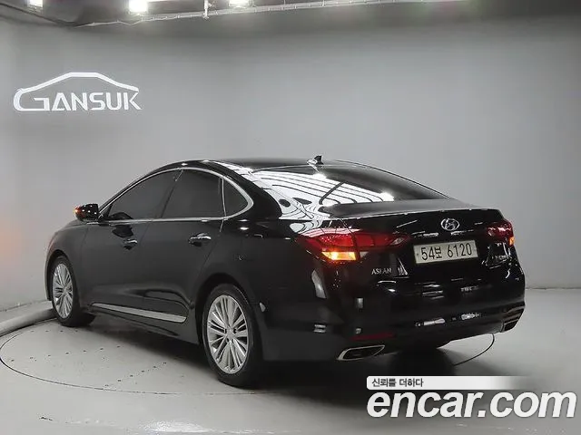 Hyundai Aslan 2015 thumb 2