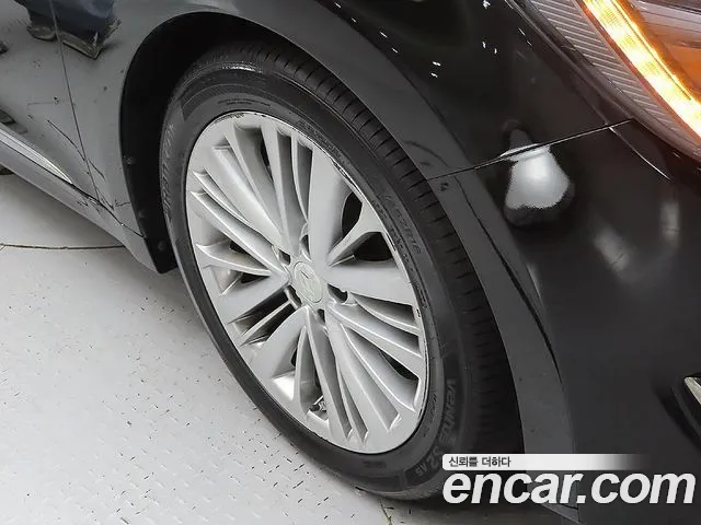 Hyundai Aslan 2015 thumb 5