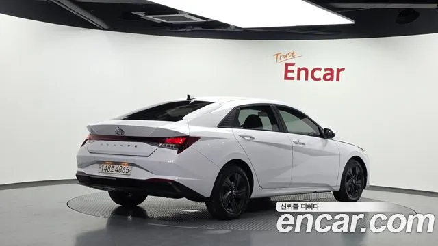 Hyundai Avante 2021 thumb 2