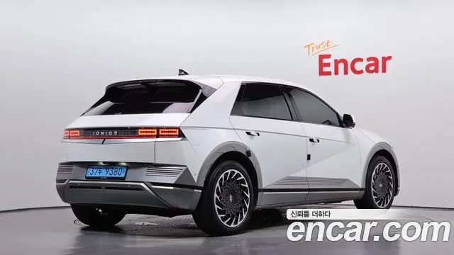 Hyundai IONIQ 5 2024 thumb 2