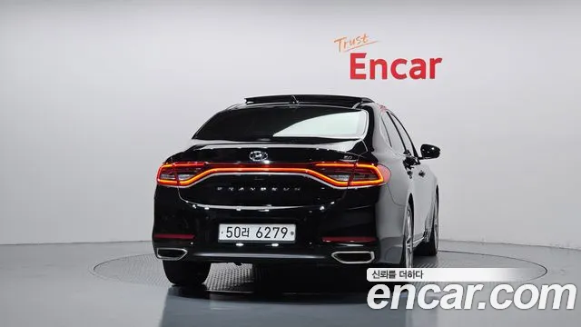 Hyundai Grandeur 2017 thumb 4