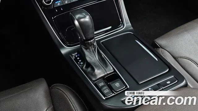 Hyundai Grandeur 2017 thumb 9