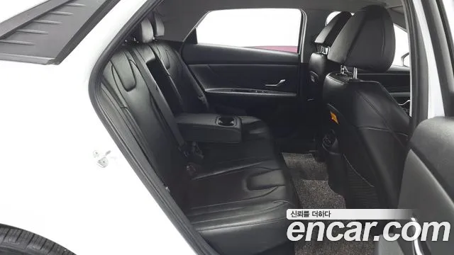 Hyundai Avante 2022 thumb 12