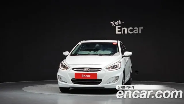 Hyundai Accent 2015 thumb 3