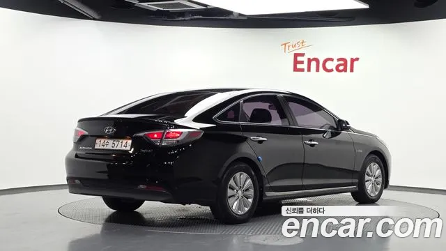Hyundai Sonata 2015 thumb 2
