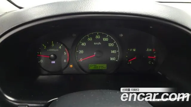 Hyundai Starex 2015 thumb 8