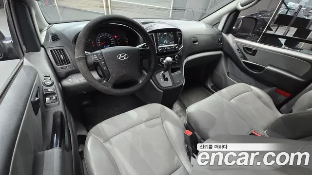 Hyundai Starex 2016 thumb 7