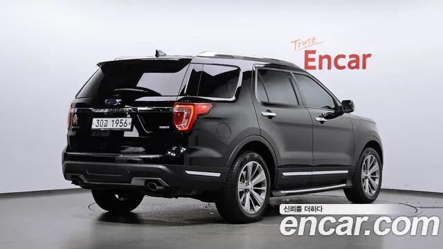 Ford Explorer 2018 thumb 2