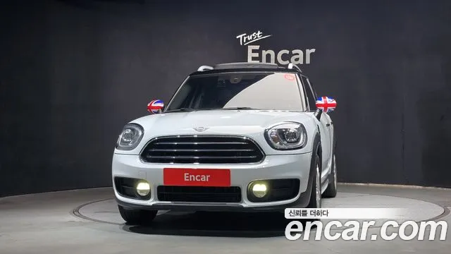 MINI Countryman 2019 thumb 3