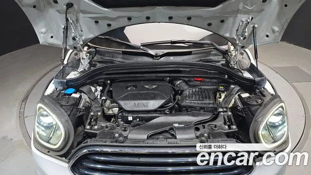 MINI Countryman 2019 thumb 6