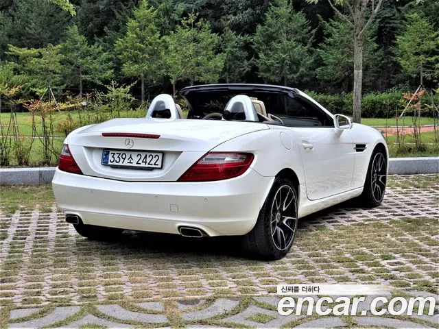 Mercedes-Benz SLK-Class 2011 thumb 3