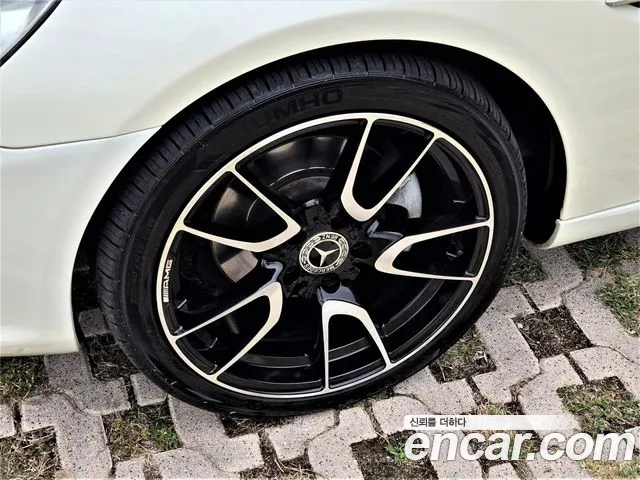 Mercedes-Benz SLK-Class 2011 thumb 6