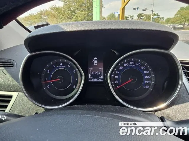 Hyundai Avante 2015 thumb 9