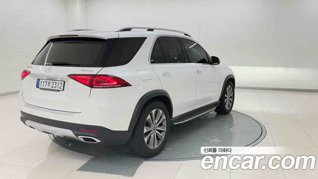 Mercedes-Benz GLE 2023 thumb 5