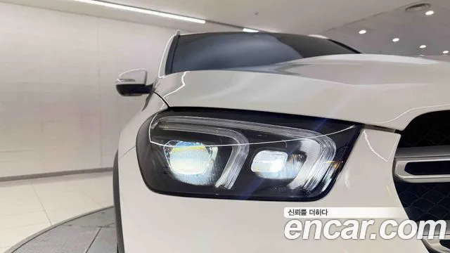 Mercedes-Benz GLE 2023 thumb 10