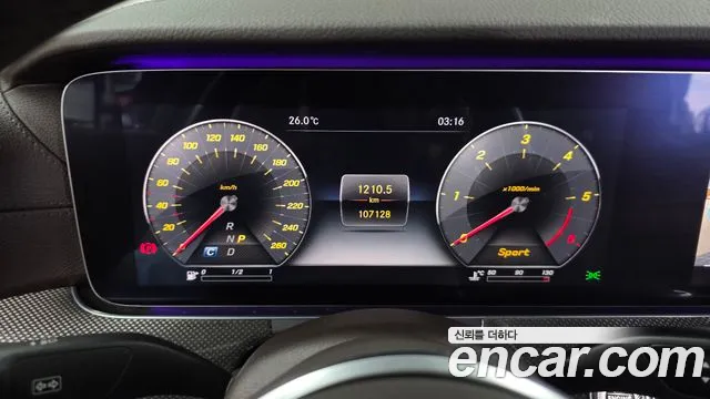 Mercedes-Benz CLS-Class 2019 thumb 8