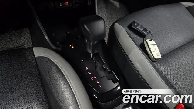 Kia Morning 2017 thumb 9