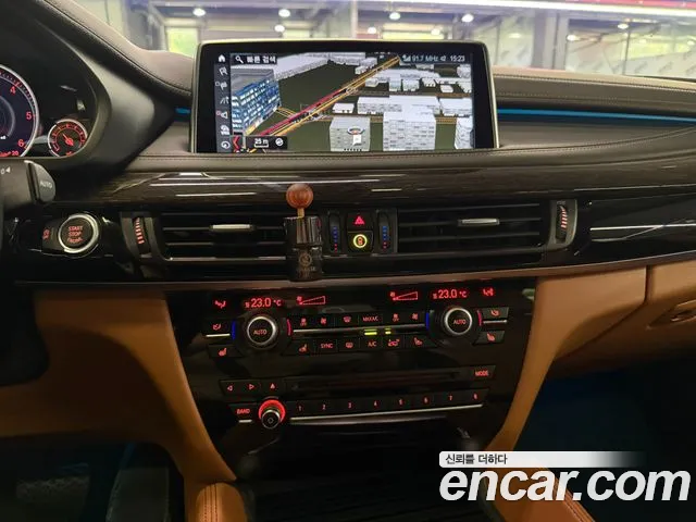 BMW X6 2018 thumb 11